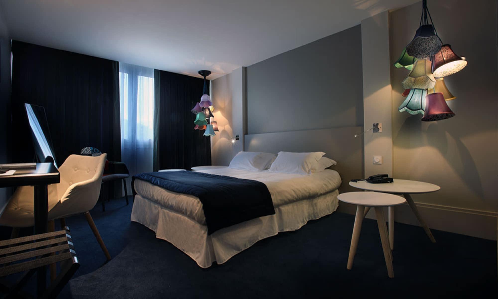 Hotel Le Cinq Hyper - Centre Chambéry Quarto foto